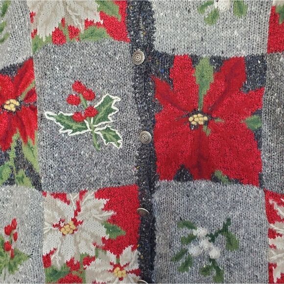 Northern Isles XL Poinsettia Flower Cardigan Holiday Christmas Winter - Picture 5 of 11